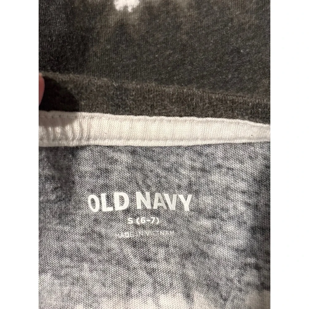Old Navy Boys Gray Tie Dye Stripe Long Sleeve T-Shirt Size S 6-7 Crewneck Tee